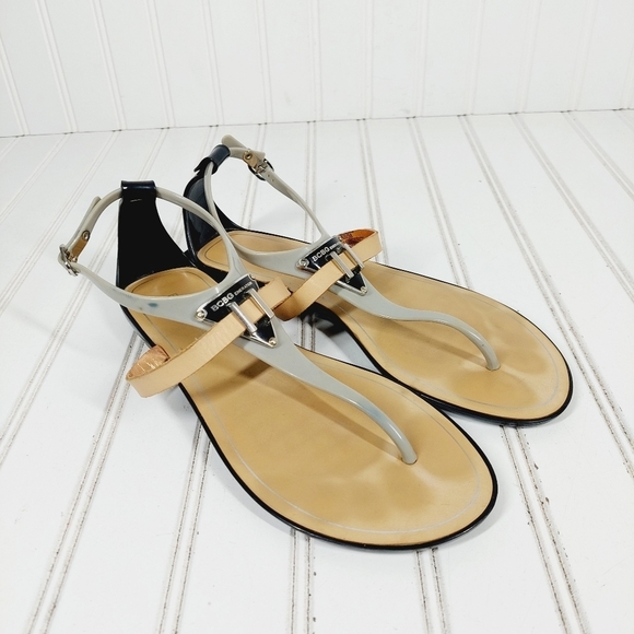 BCBGeneration Calantha Gray Black Jelly Thong Buckle Strap Flat Sandals F342 - Picture 4 of 11
